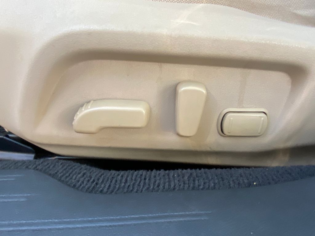 2018 Subaru Outback Premium 25