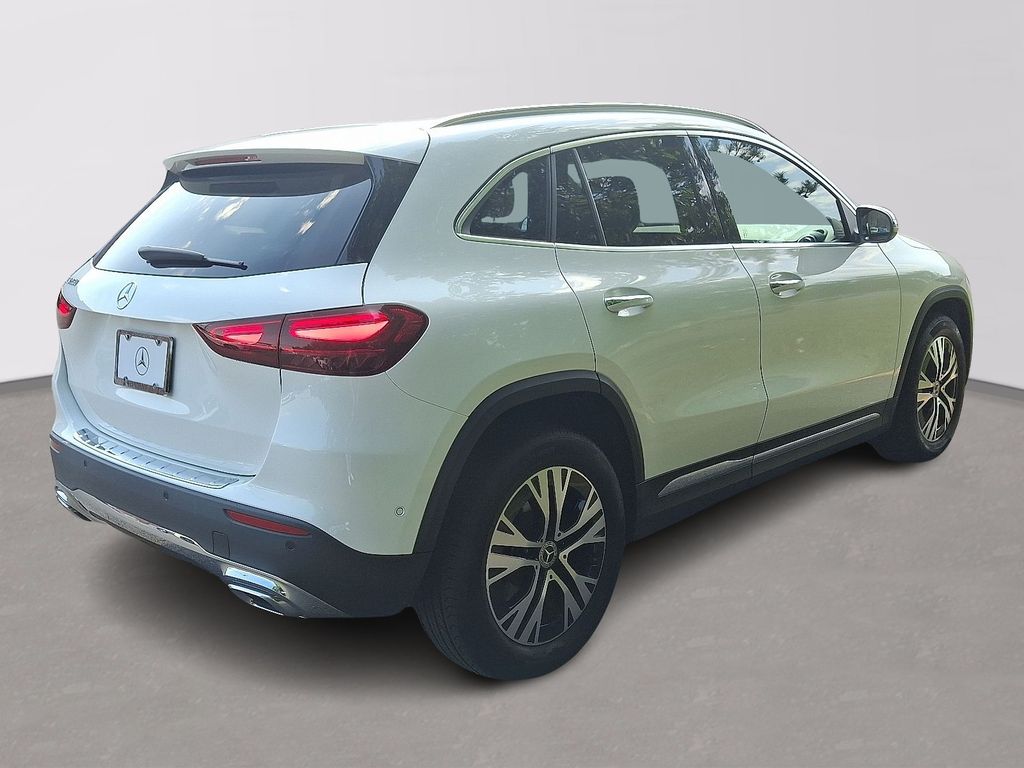 Thumbnail: 2025 Mercedes-Benz GLA - 4