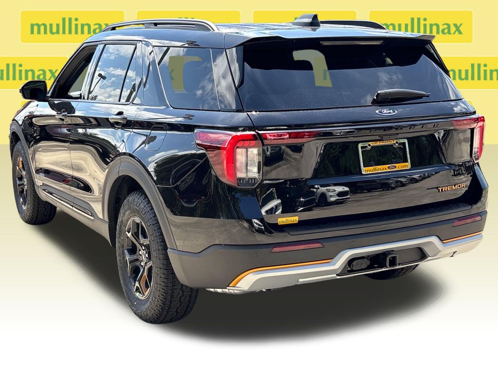 New 2026 Black Ford Tremor image 10
