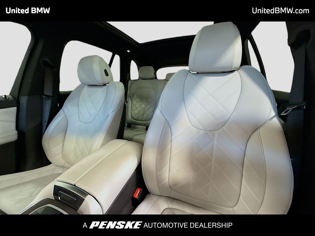 Thumbnail: 2025 BMW X5 - 16