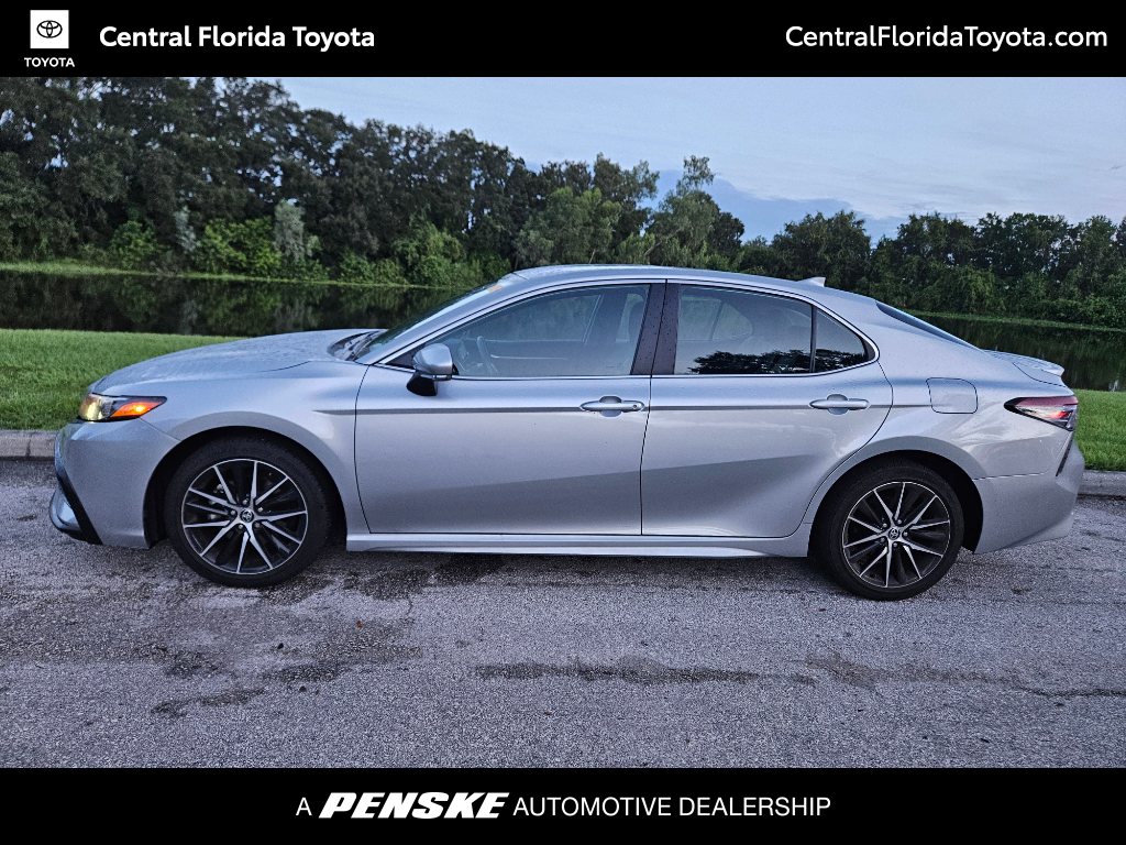 2023 Toyota Camry SE -
                Orlando, FL