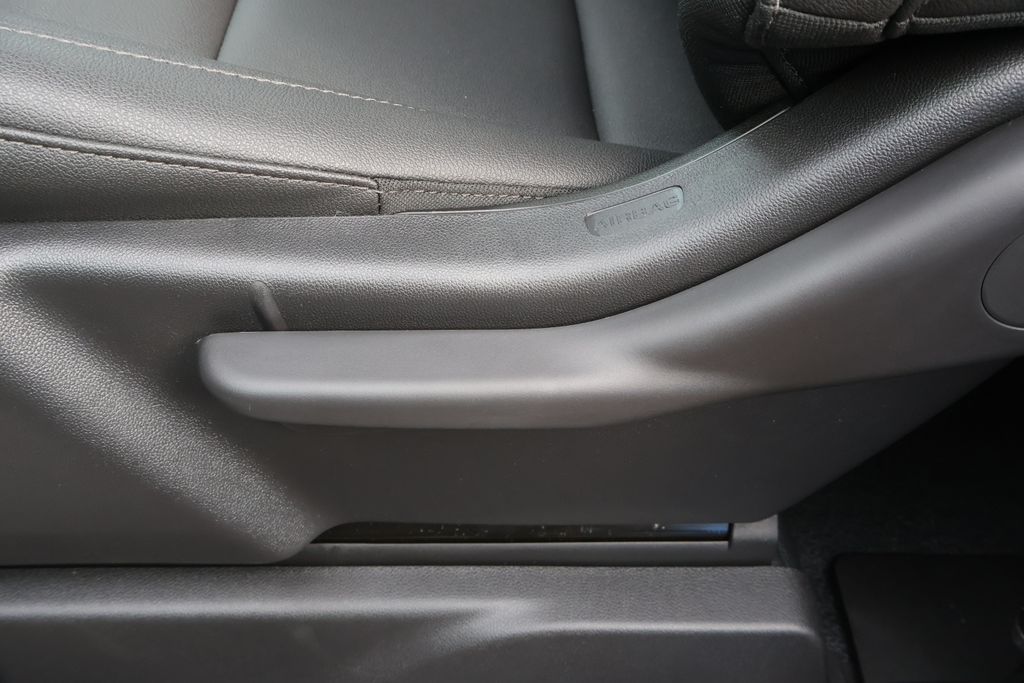 Thumbnail: 2026 Chevrolet Silverado 1500 - 15