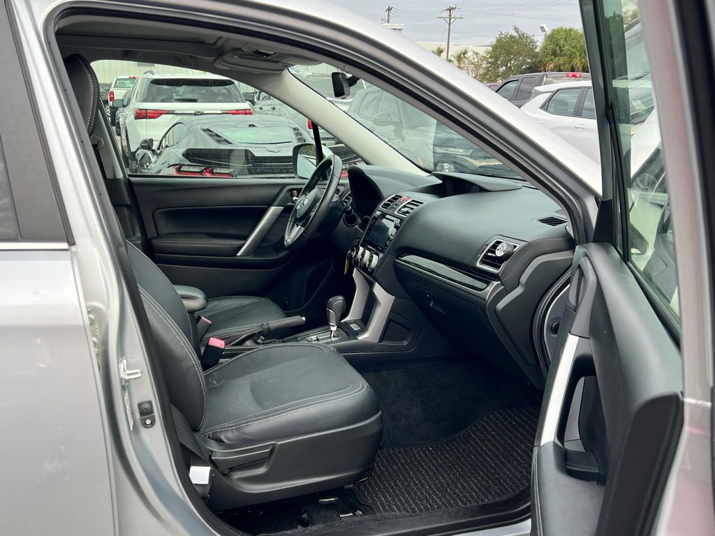 2018 Subaru Forester 2.5i Limited 6