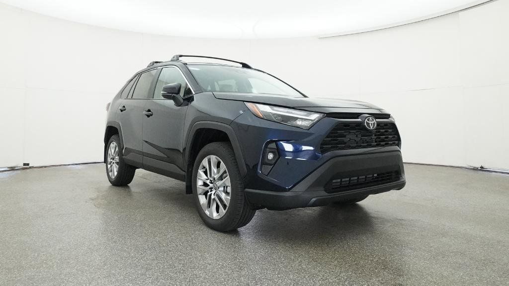 Thumbnail: 2025 Toyota RAV4 - 11
