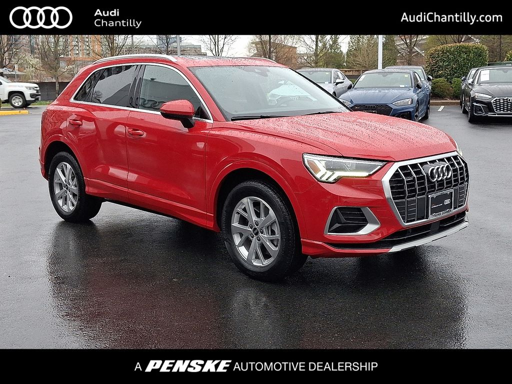 Thumbnail: 2023 Audi Q3 - 1