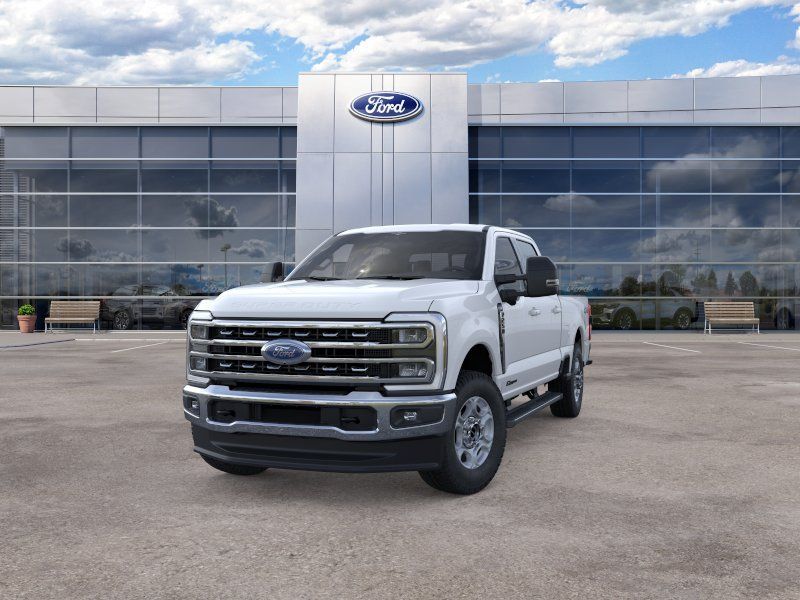New 2026 Oxford White Ford F-250® XLT image 2