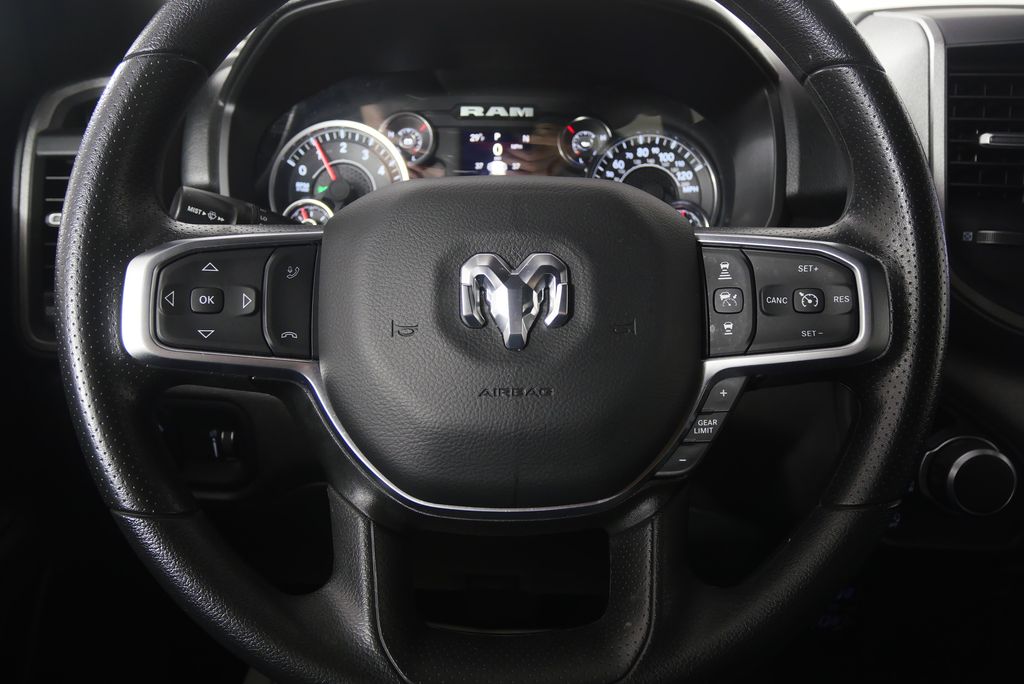 Thumbnail: 2025 RAM 1500 - 23