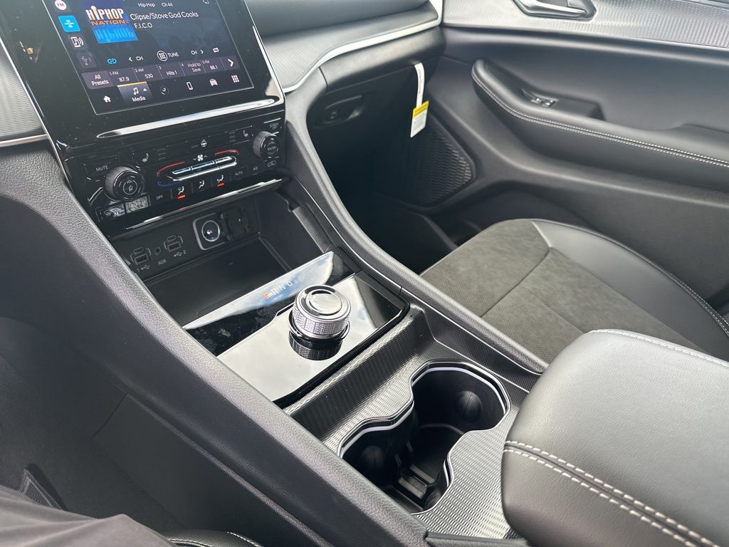 New Car 2025 Jeep Grand Cherokee  For Sale Under $50,000 In Austin, Texas