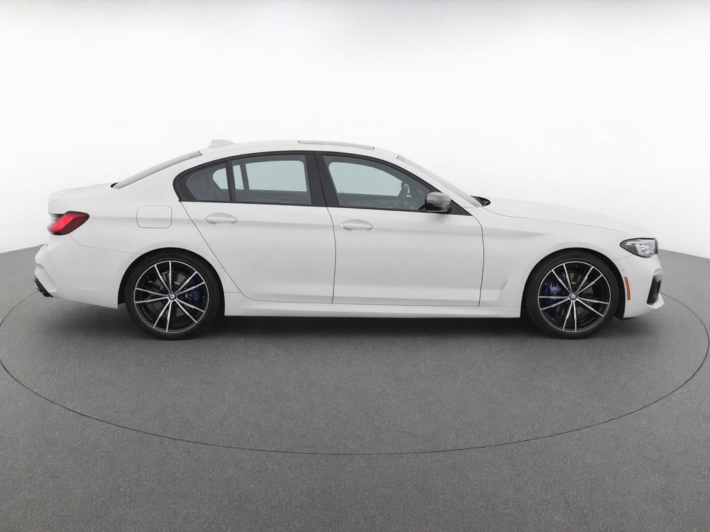 Thumbnail: 2022 BMW 3 Series - 29