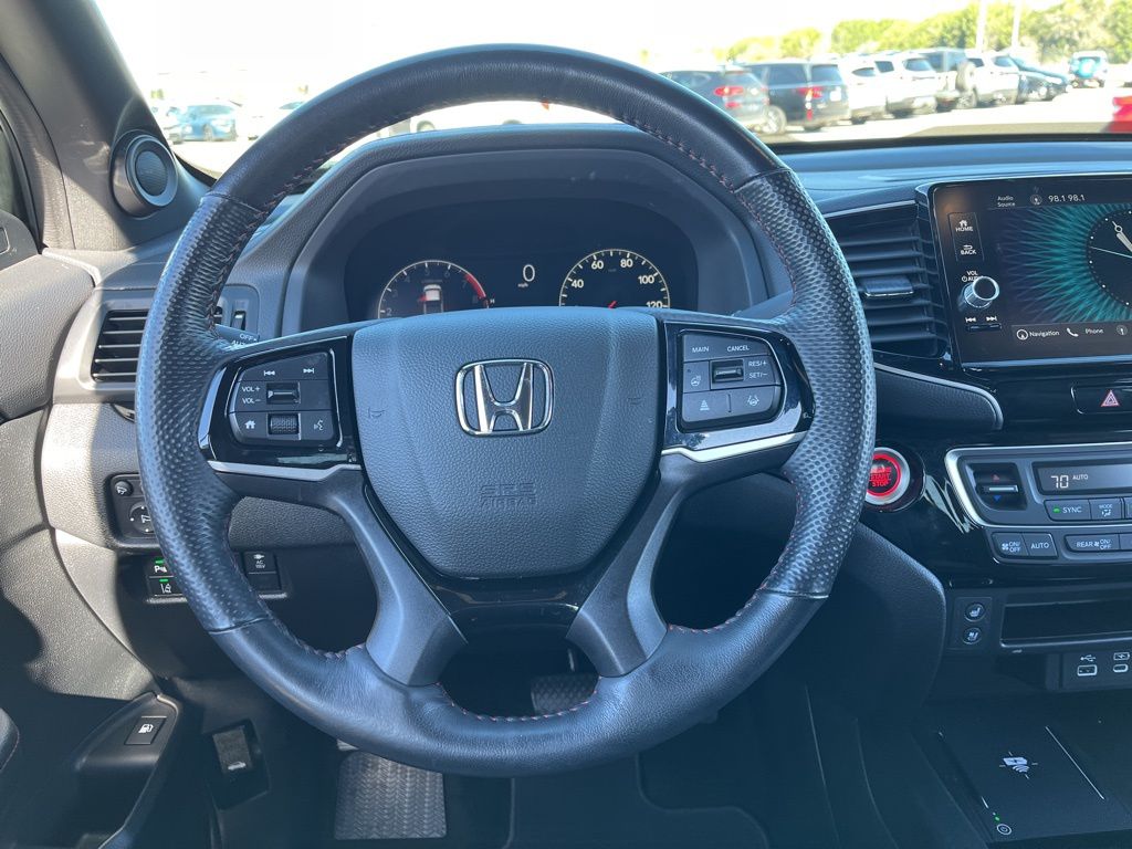 Thumbnail: 2025 Honda Ridgeline - 17