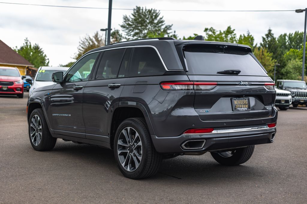 2022 Jeep Grand Cherokee 4xe Overland 4xe thumbnail 11