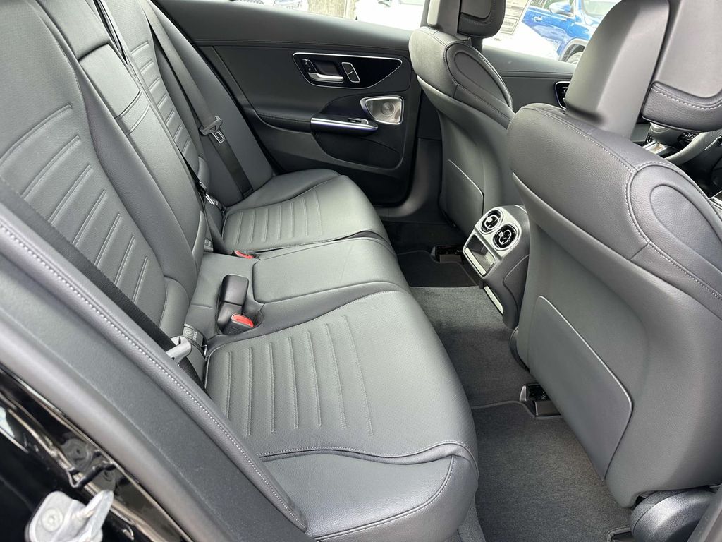 2025 Mercedes-Benz C-Class C 300 16
