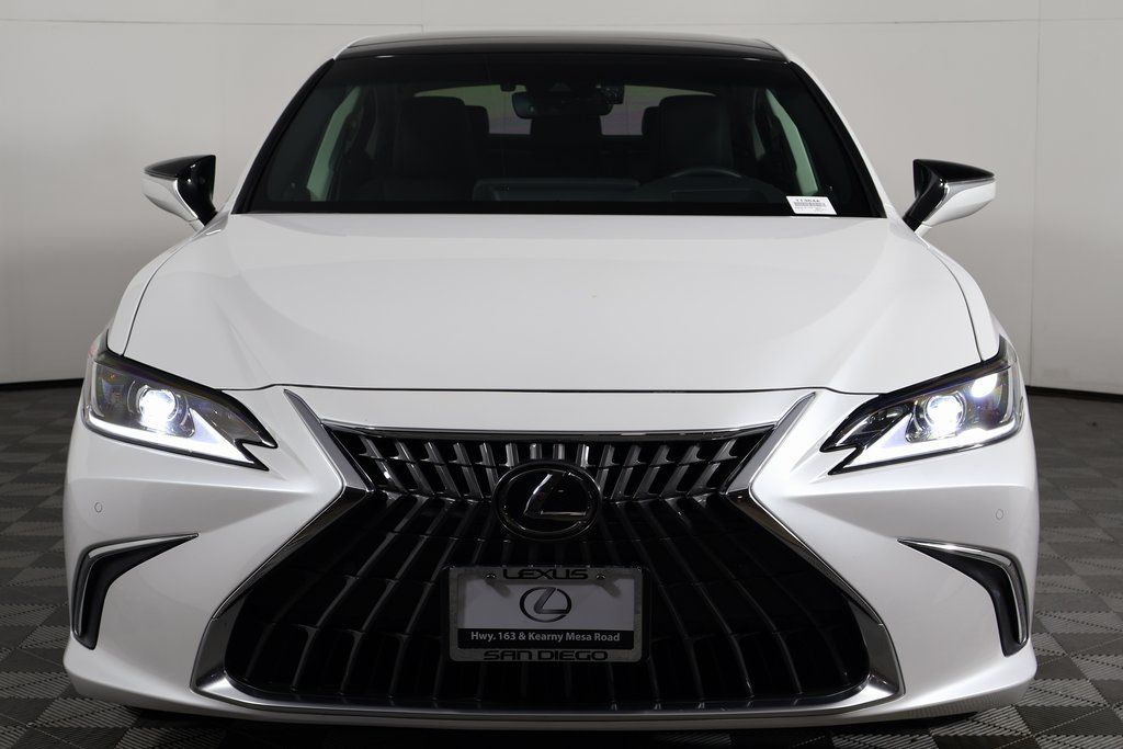 Thumbnail: 2024 Lexus ES - 2