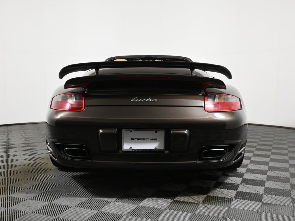 Thumbnail: 2008 Porsche 911 - 14