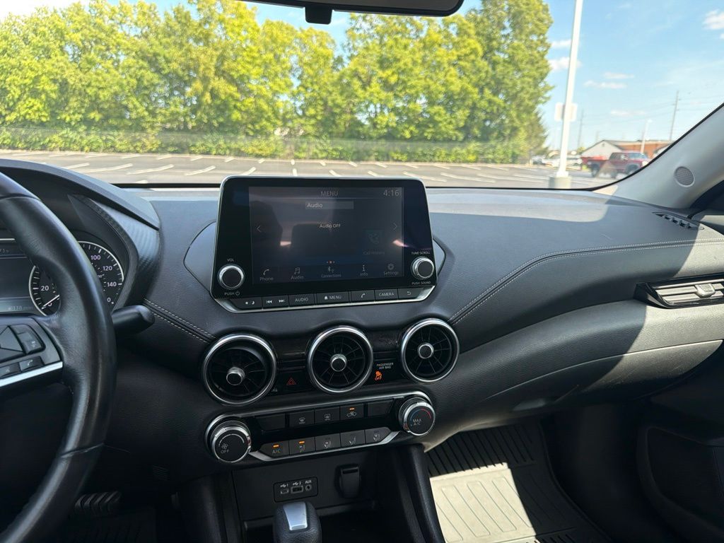 Thumbnail: 2022 Nissan Sentra - 14