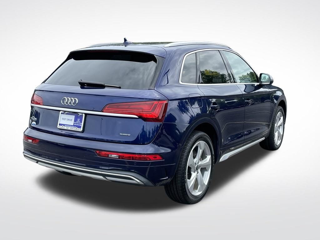 Thumbnail: 2021 Audi Q5 - 6