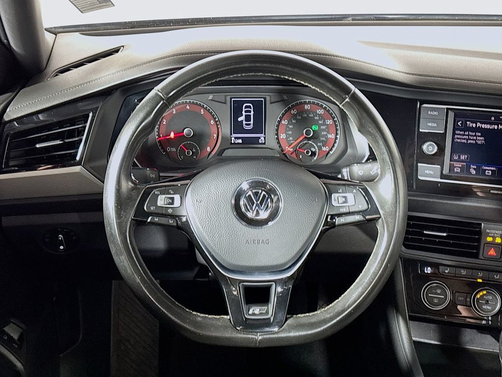 2021 Volkswagen Jetta R-Line