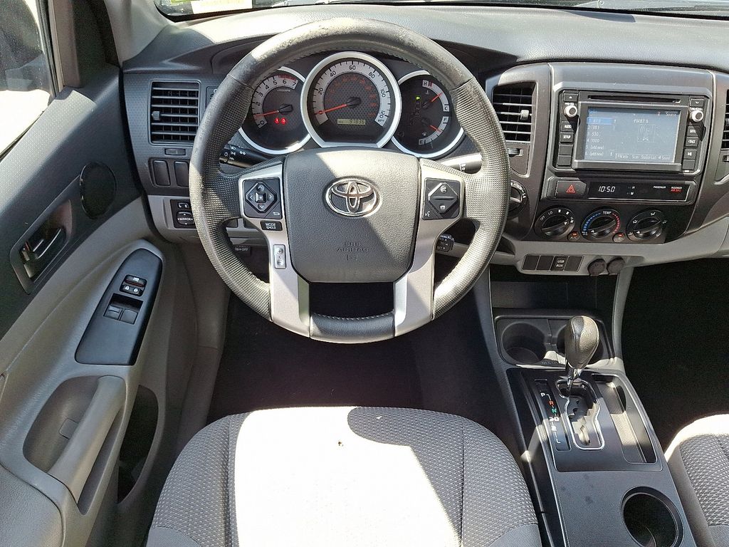 Thumbnail: 2014 Toyota Tacoma - 11