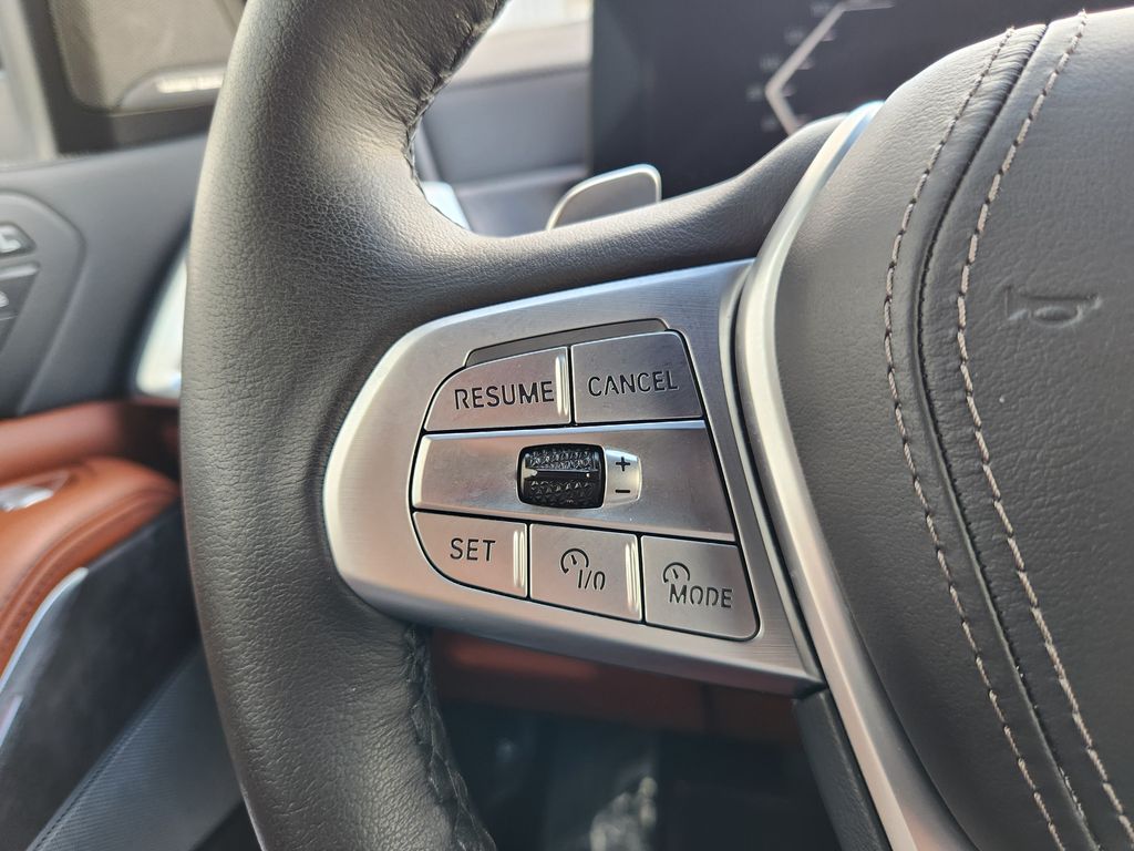 2023 BMW X7 xDrive40i White at Gullo Toyota