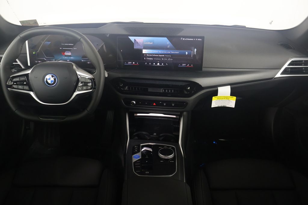 2025 BMW i4 eDrive40 4