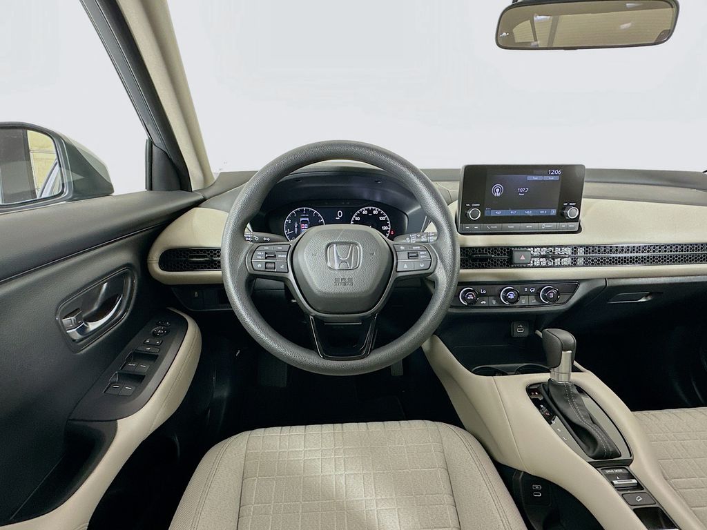 2025 Honda HR-V LX 21