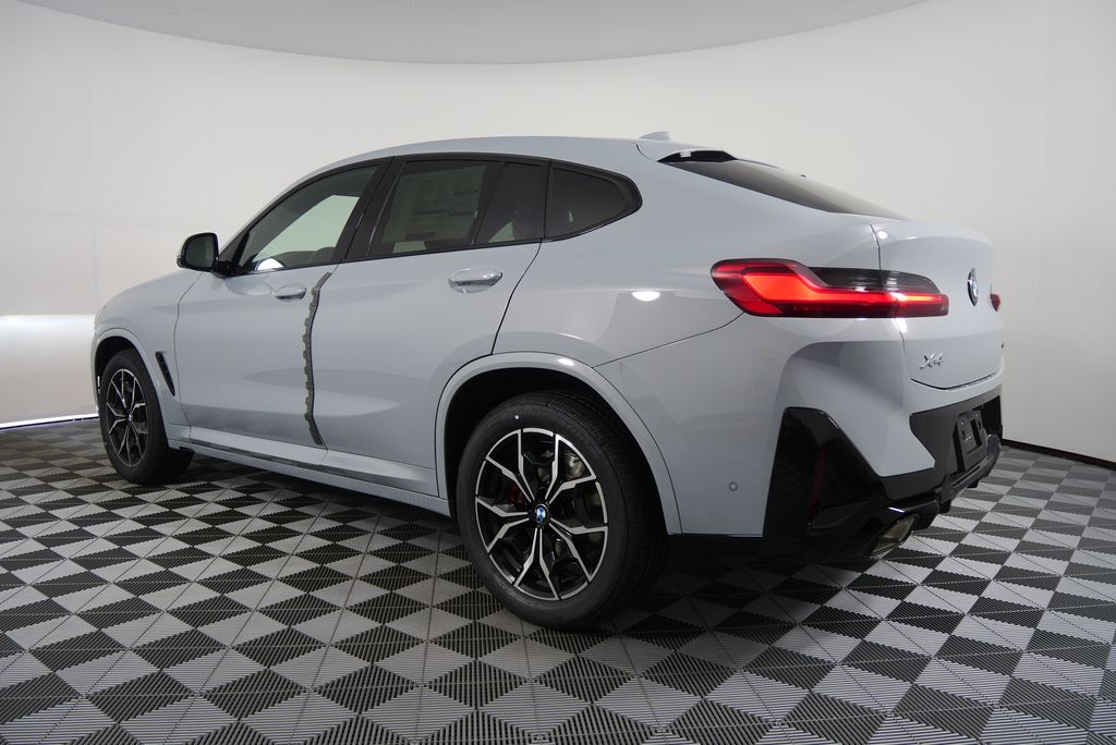 2025 BMW X4 xDrive30i 5