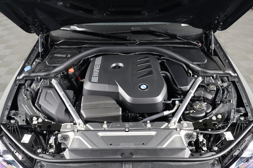 Thumbnail: 2026 BMW 4 Series - 9