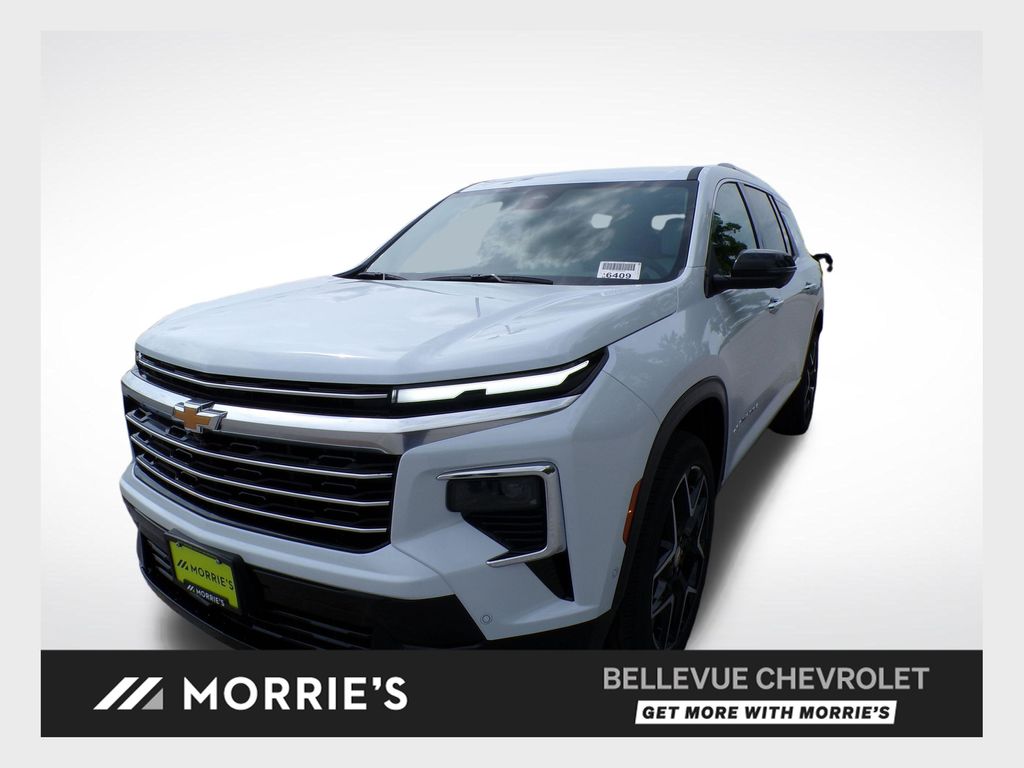 Polar White Tricoat 2026 Chevrolet Traverse SUV / Crossover Four-Wheel Drive 8-Speed Automatic