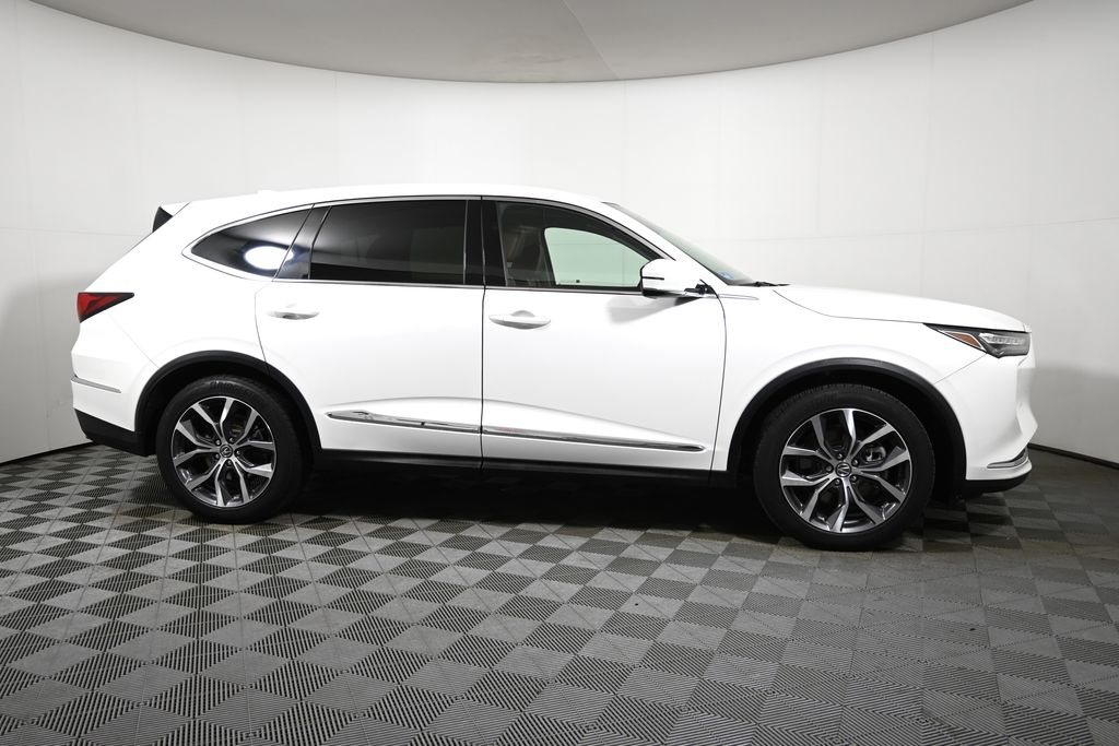 Thumbnail: 2023 Acura MDX - 8