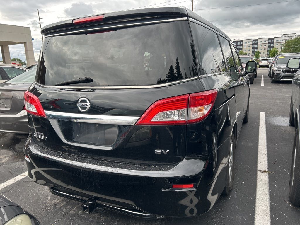 2016 Nissan Quest S 3