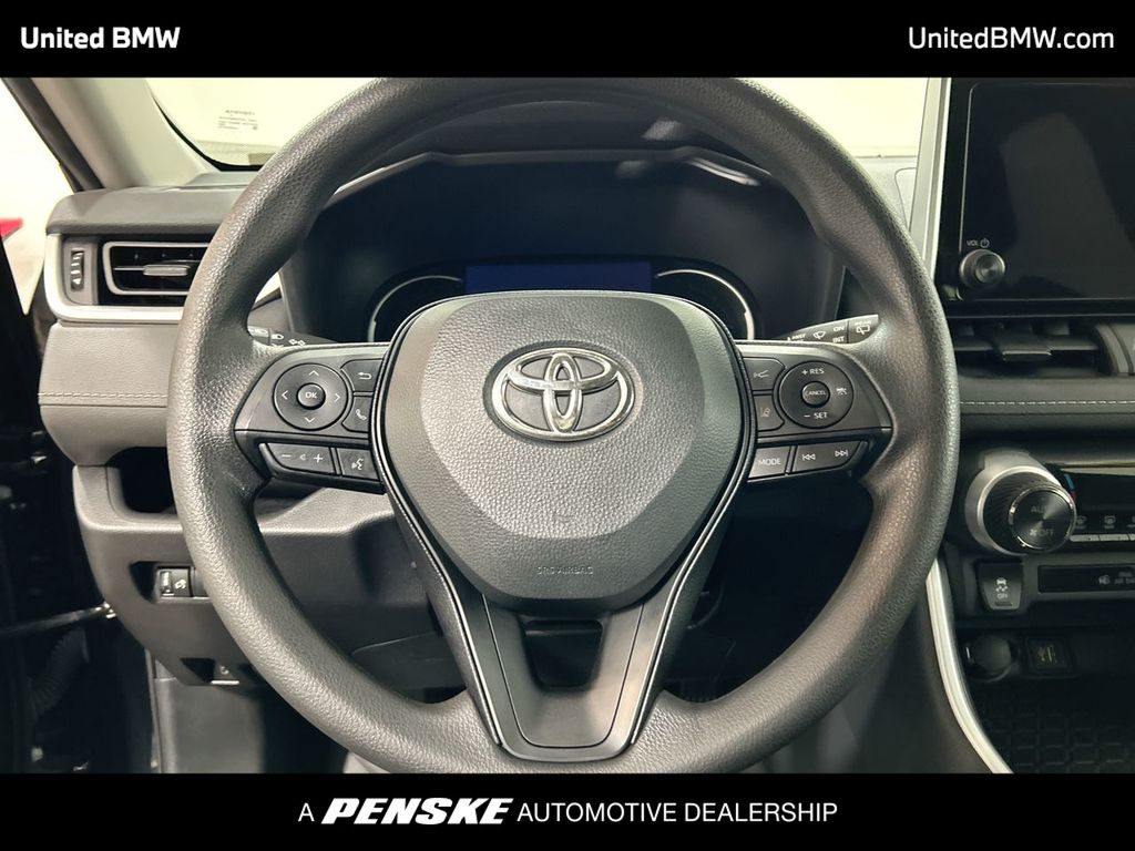Thumbnail: 2023 Toyota RAV4 - 14