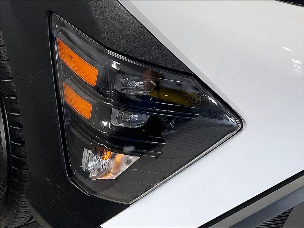 2024 Hyundai Kona — photo 32