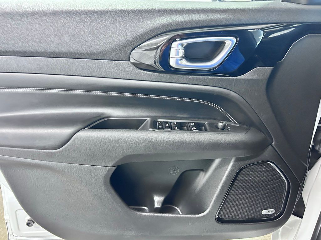 used 2022 Jeep Compass car, priced at $23,770