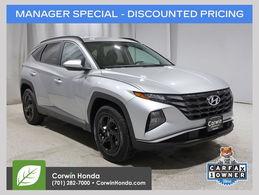Shimmering Silver 2024 Hyundai Tucson SUV / Crossover All-Wheel Drive 8-Speed Automatic