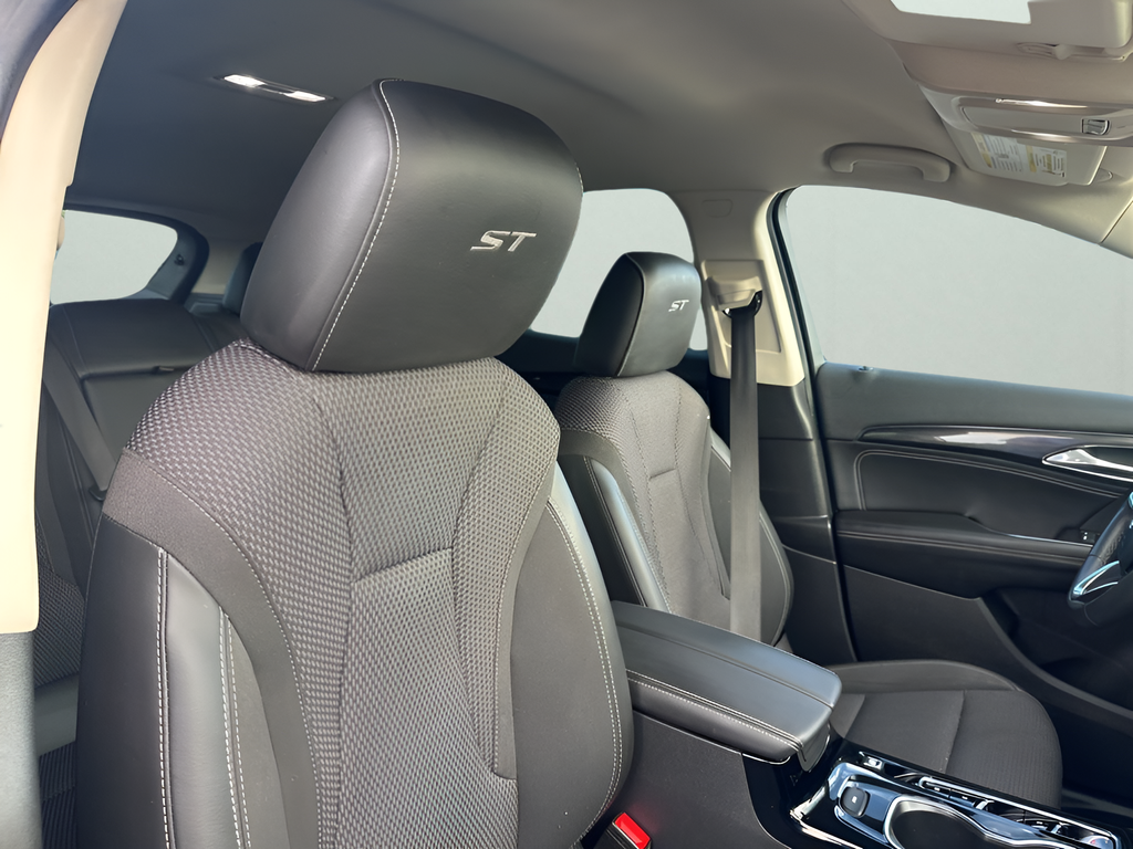 Used Car 2023 Buick Envision  Preferred For Sale Under $25,000 In Austin, Texas