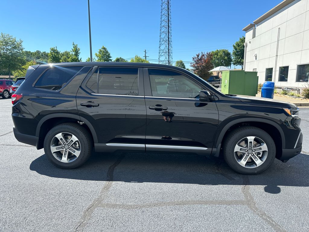 2025 Honda Pilot EX-L 6