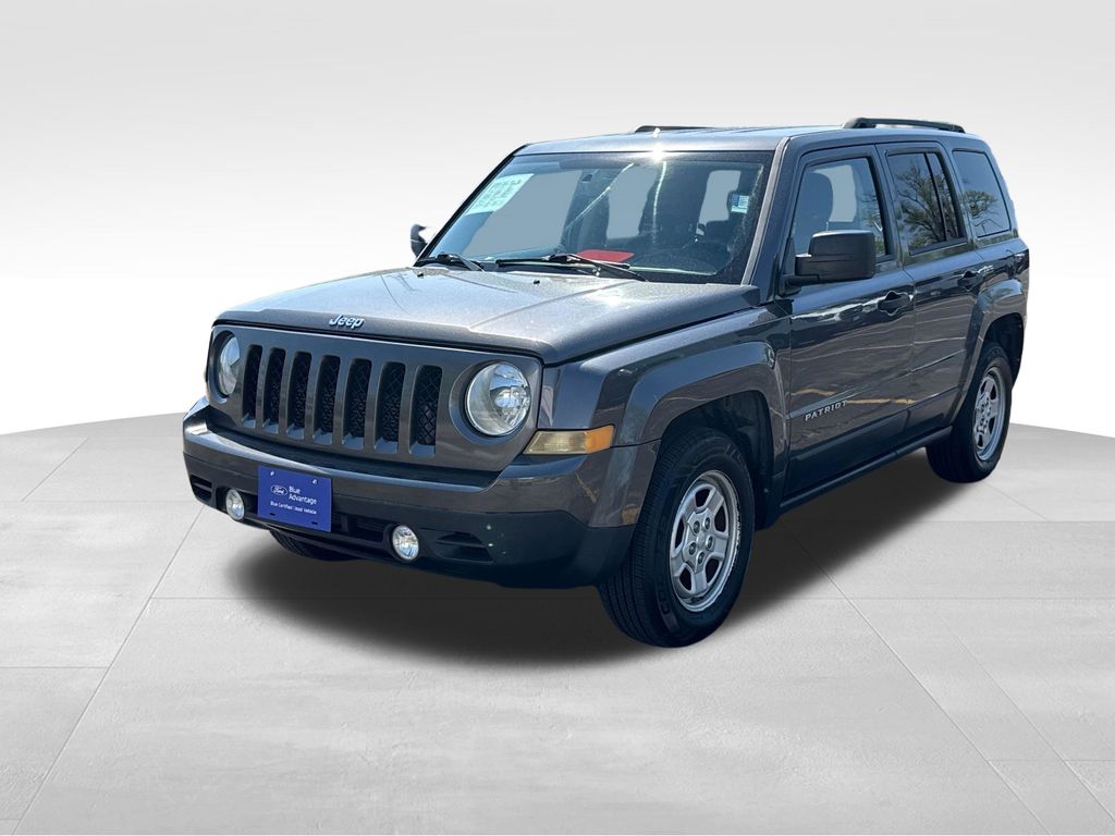 Used 2017 Jeep Patriot Sport with VIN 1C4NJPBB0HD158143 for sale in Waukesha, WI