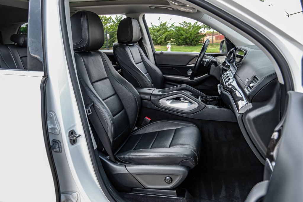 Used 2024 White Mercedes-Benz GLS 450 image 55