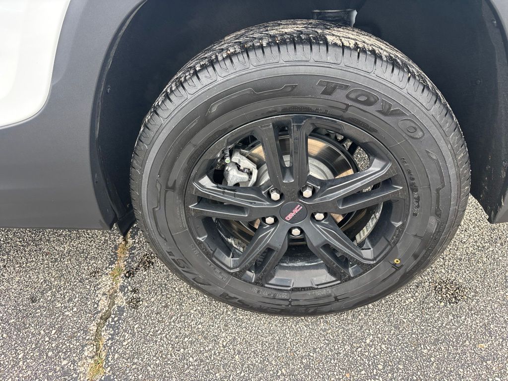 Used 2023 GMC Terrain SUV