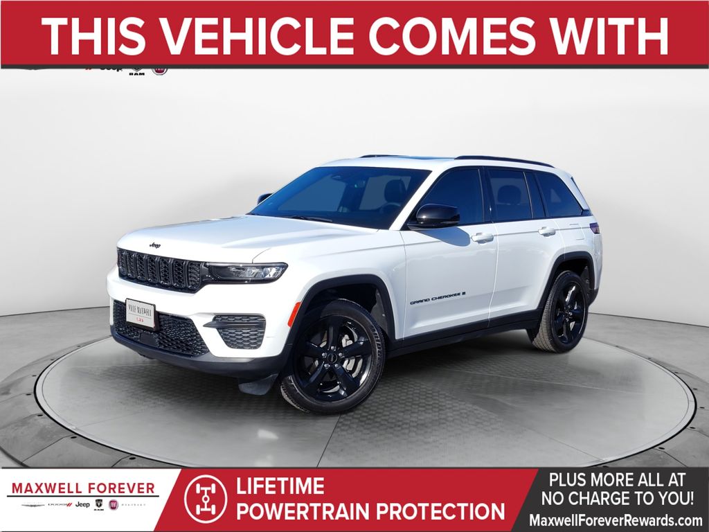 Used Car 2023 Jeep Grand Cherokee  Altitude For Sale Under $30,000 In Austin, Texas