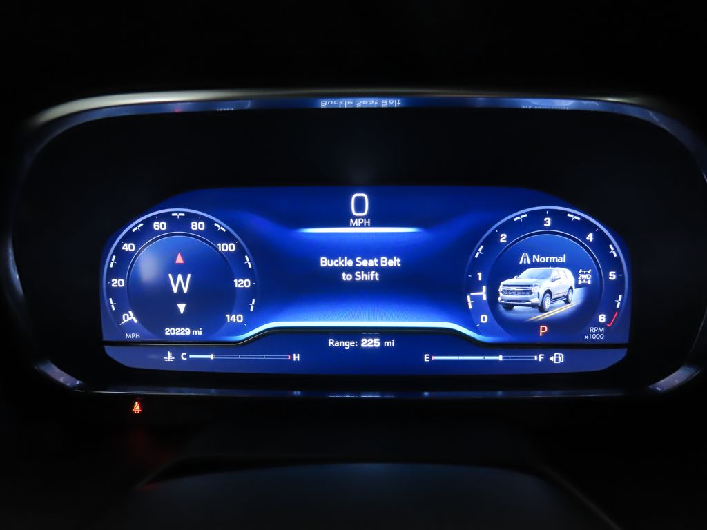 Thumbnail: 2023 Chevrolet Tahoe - 32