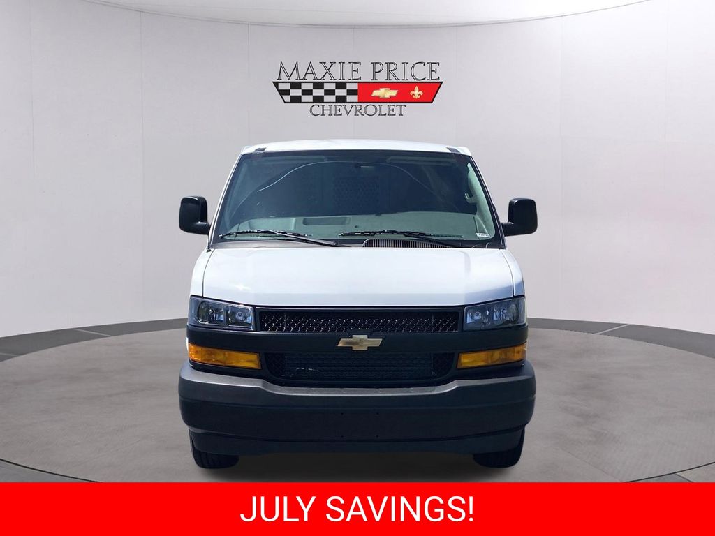 New 2026 Chevrolet Express 2500 Van