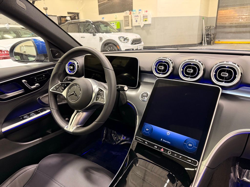 Thumbnail: 2025 Mercedes-Benz C-Class - 29
