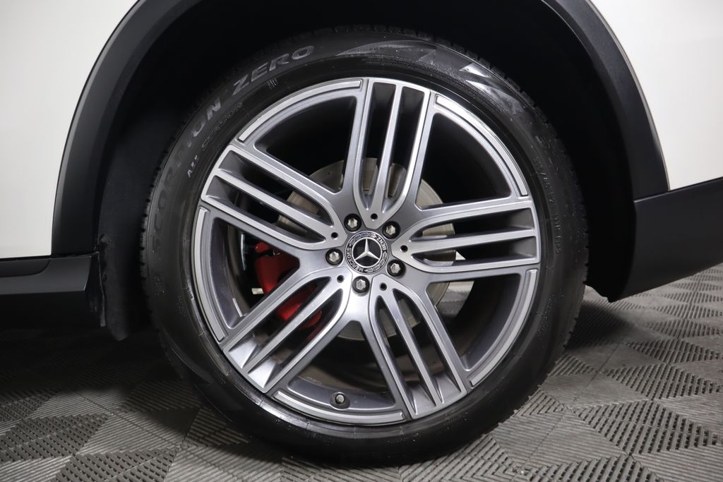 2021 Mercedes-Benz GLS 450 4MATIC 32