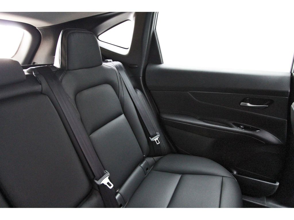 2026 Nissan Murano SV - 9