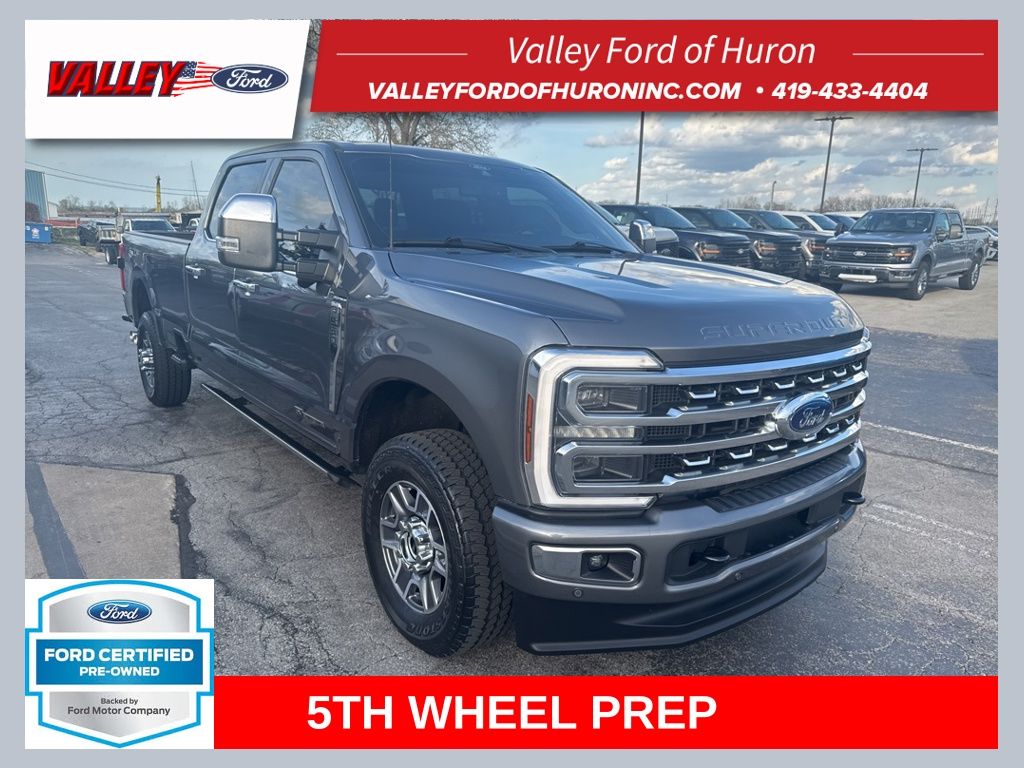 Gray Metallic 2024 Ford F-350 Super Duty Platinum Crew Cab 4WD Pickup Truck Four-Wheel Drive Automatic