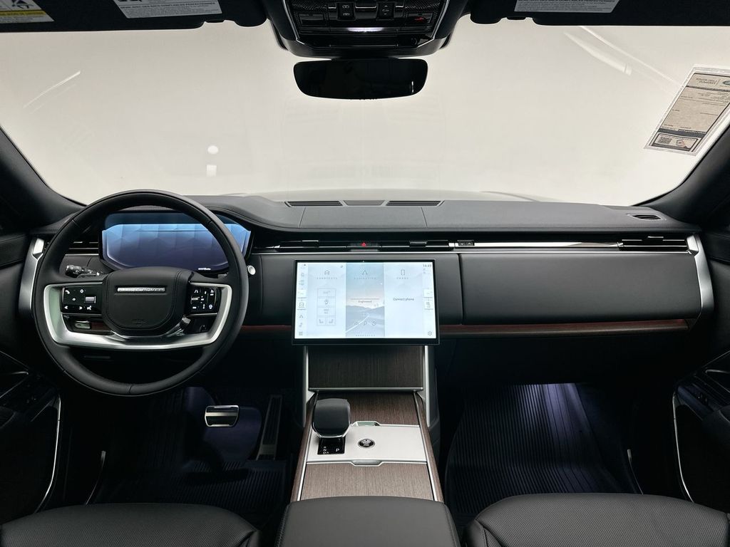 Thumbnail: 2026 Land Rover Range Rover - 7