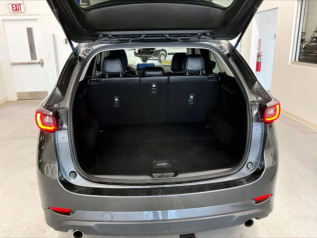 2025 Mazda CX-5 — photo 34