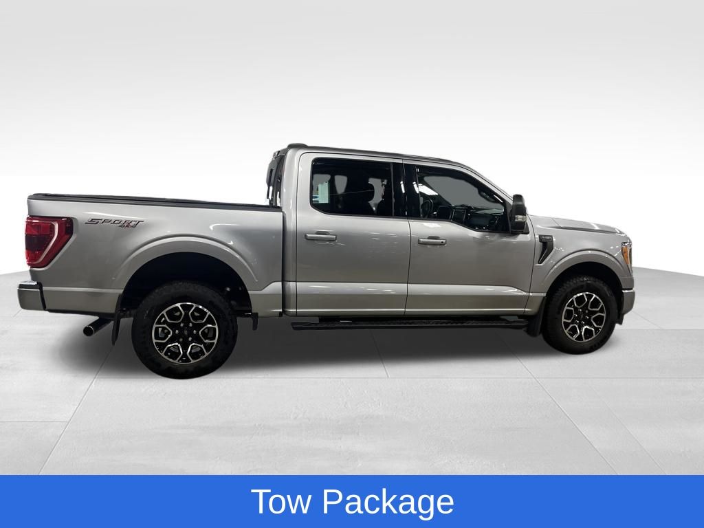 View vehicle photo 7