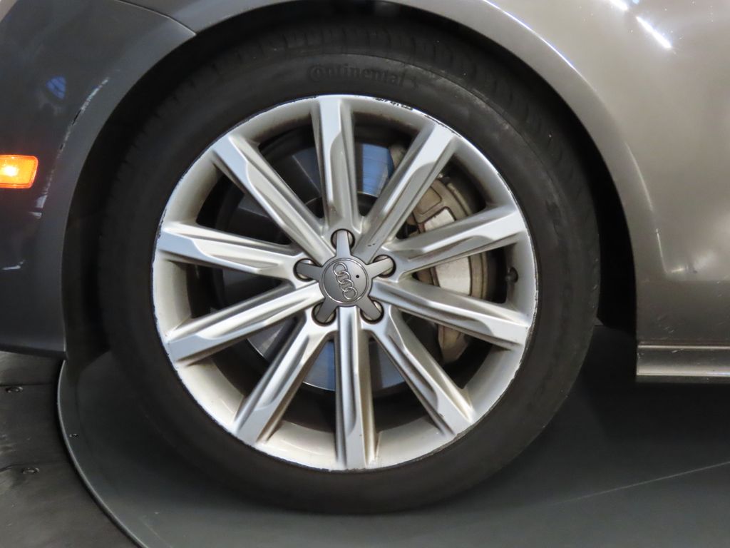 Thumbnail: 2012 Audi A7 - 11